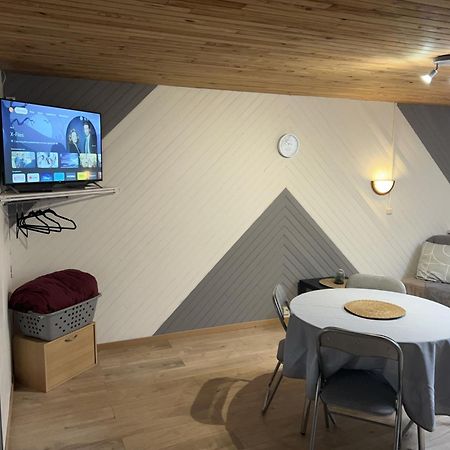 Au Bouquet Troyen - Wifi - Calme Et Tranquillite Troyes Exterior foto