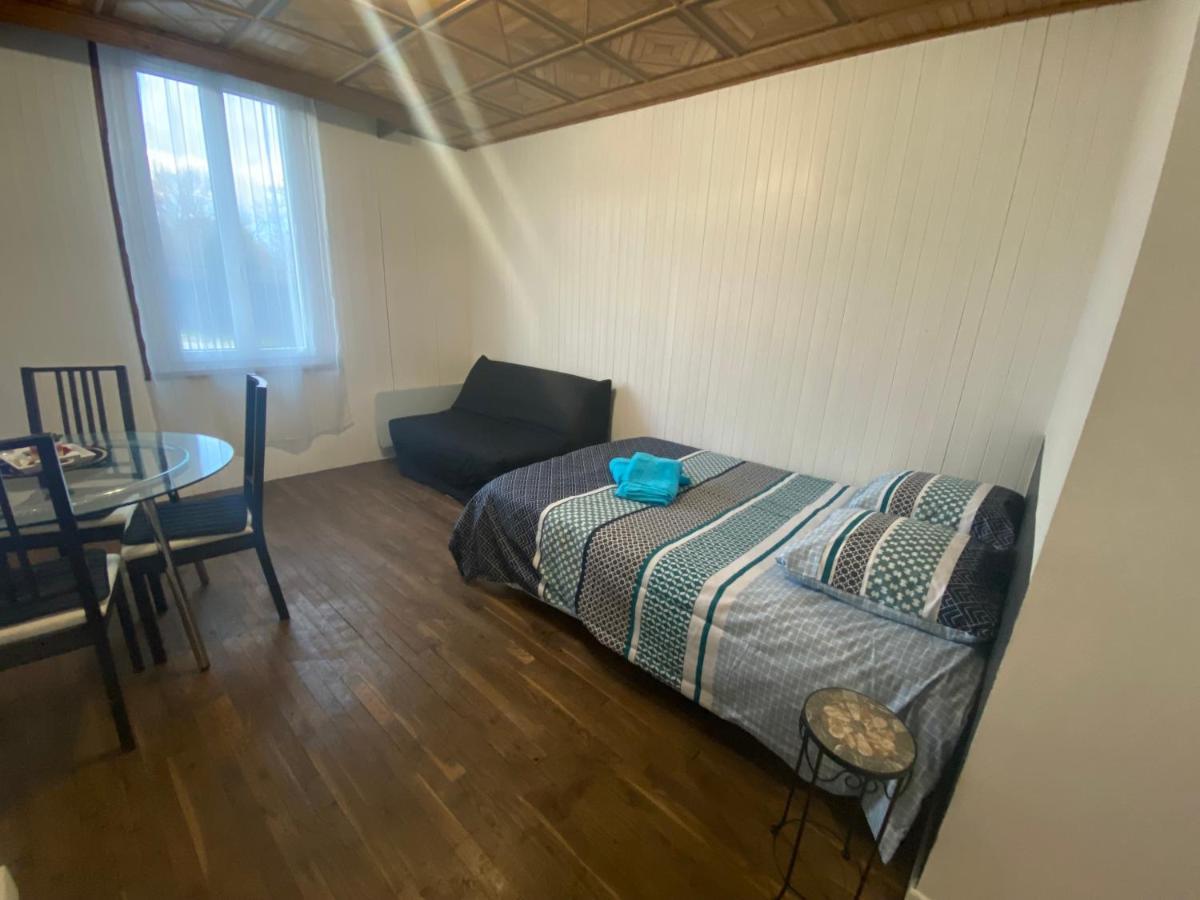 Au Bouquet Troyen - Wifi - Calme Et Tranquillite Troyes Exterior foto