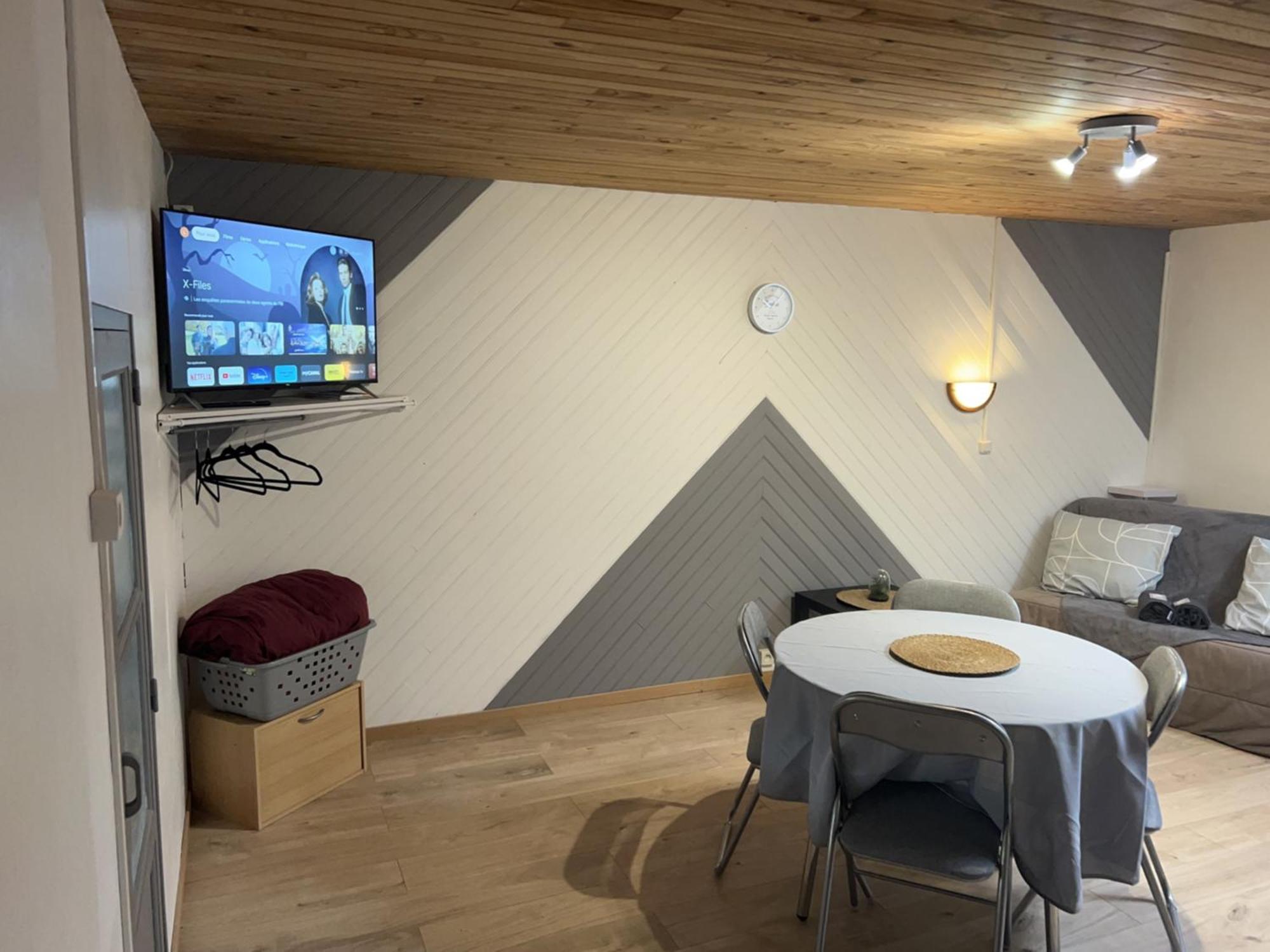 Au Bouquet Troyen - Wifi - Calme Et Tranquillite Troyes Exterior foto