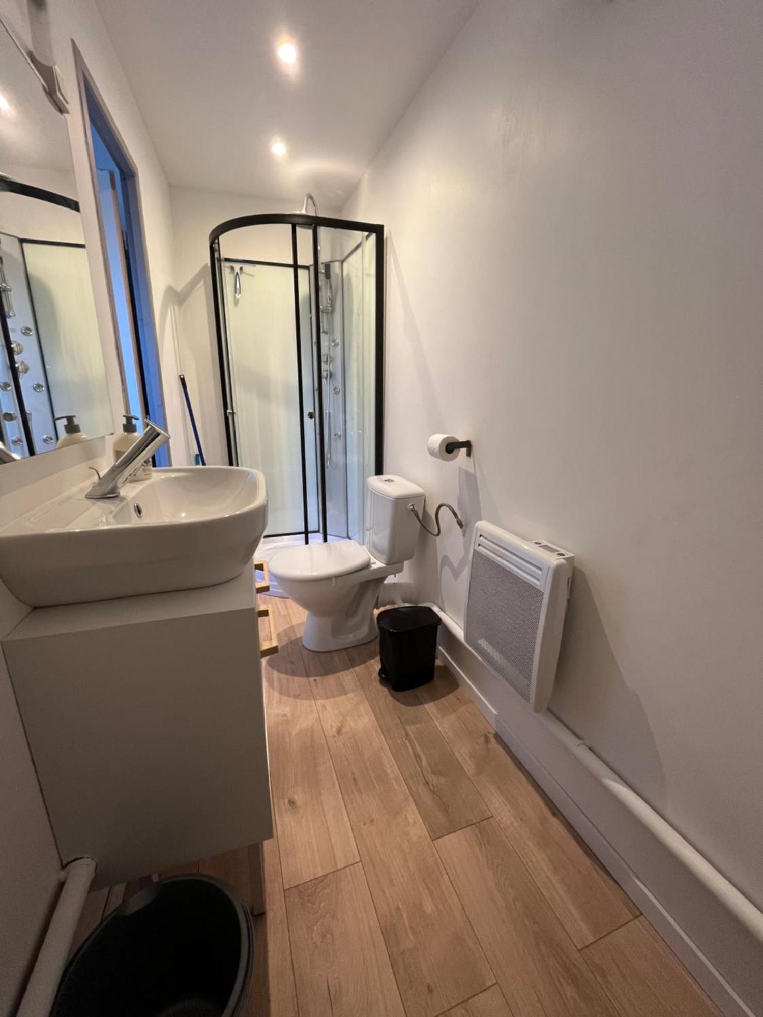 Au Bouquet Troyen - Wifi - Calme Et Tranquillite Troyes Exterior foto