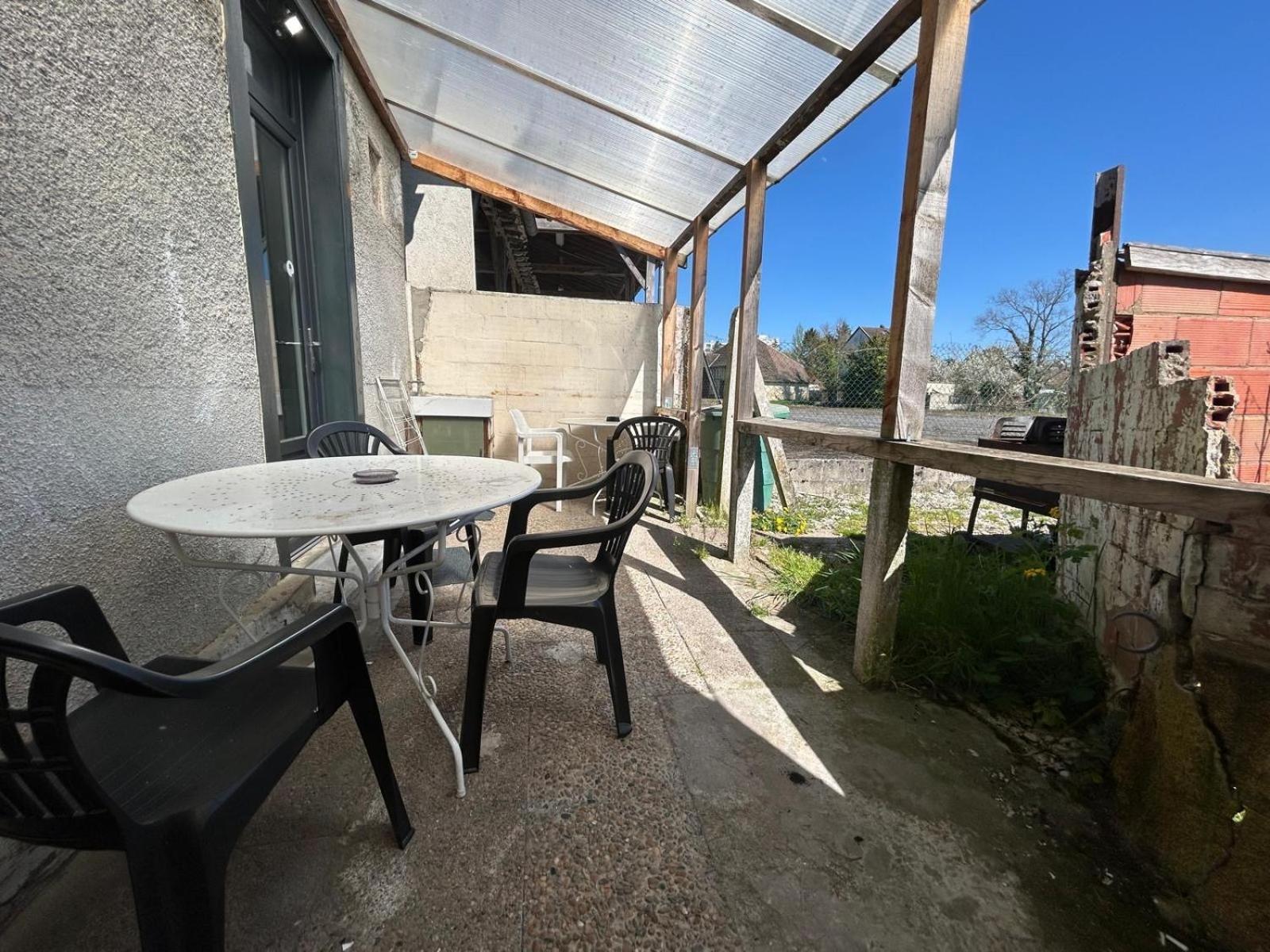 Au Bouquet Troyen - Wifi - Calme Et Tranquillite Troyes Exterior foto